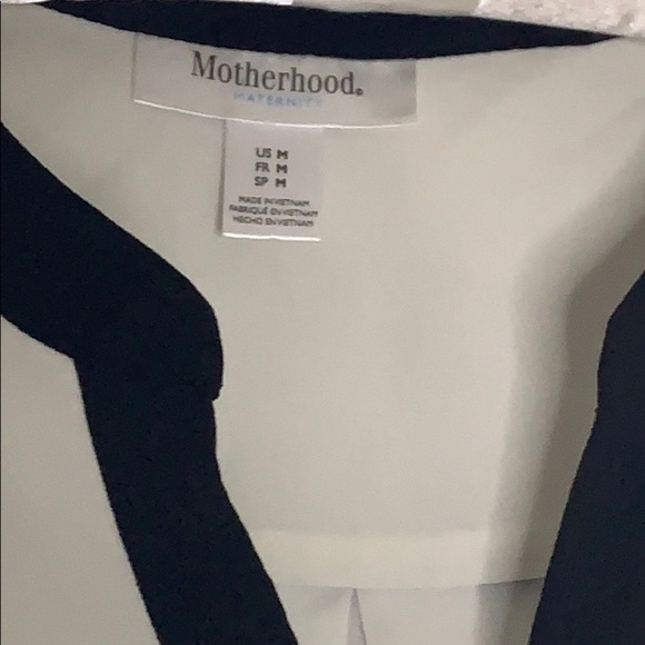 Motherhood Maternity White and Black Sleeveless Blouse - Picture 4 of 7